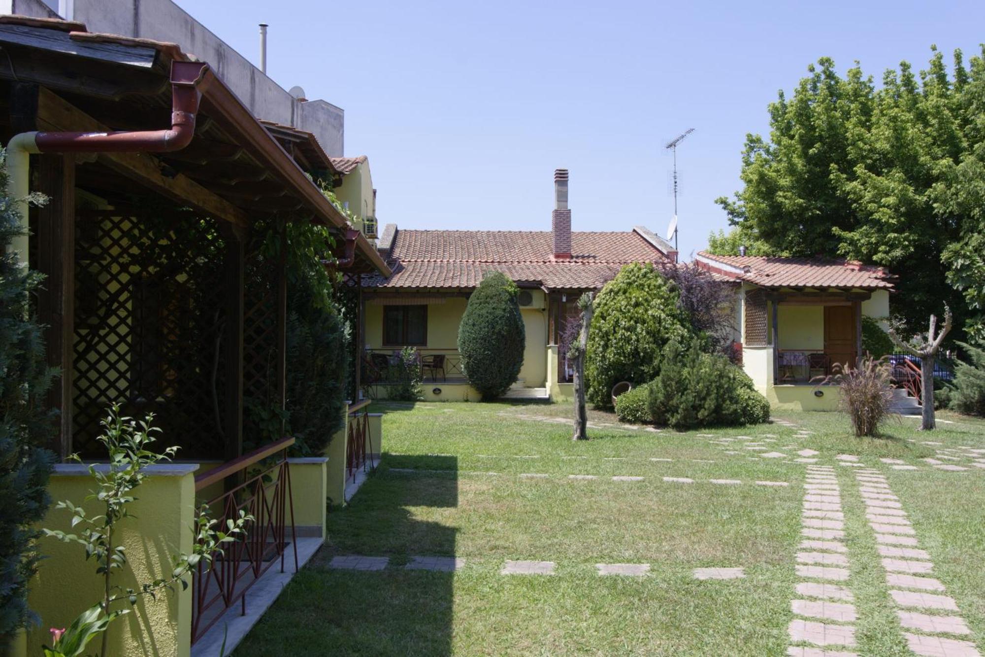 Lotos Apartments Stavros  Bagian luar foto