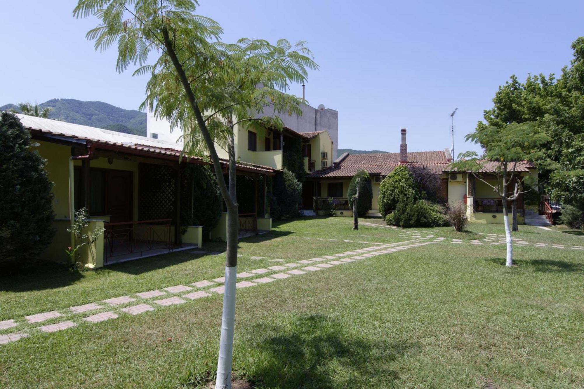 Lotos Apartments Stavros  Bagian luar foto