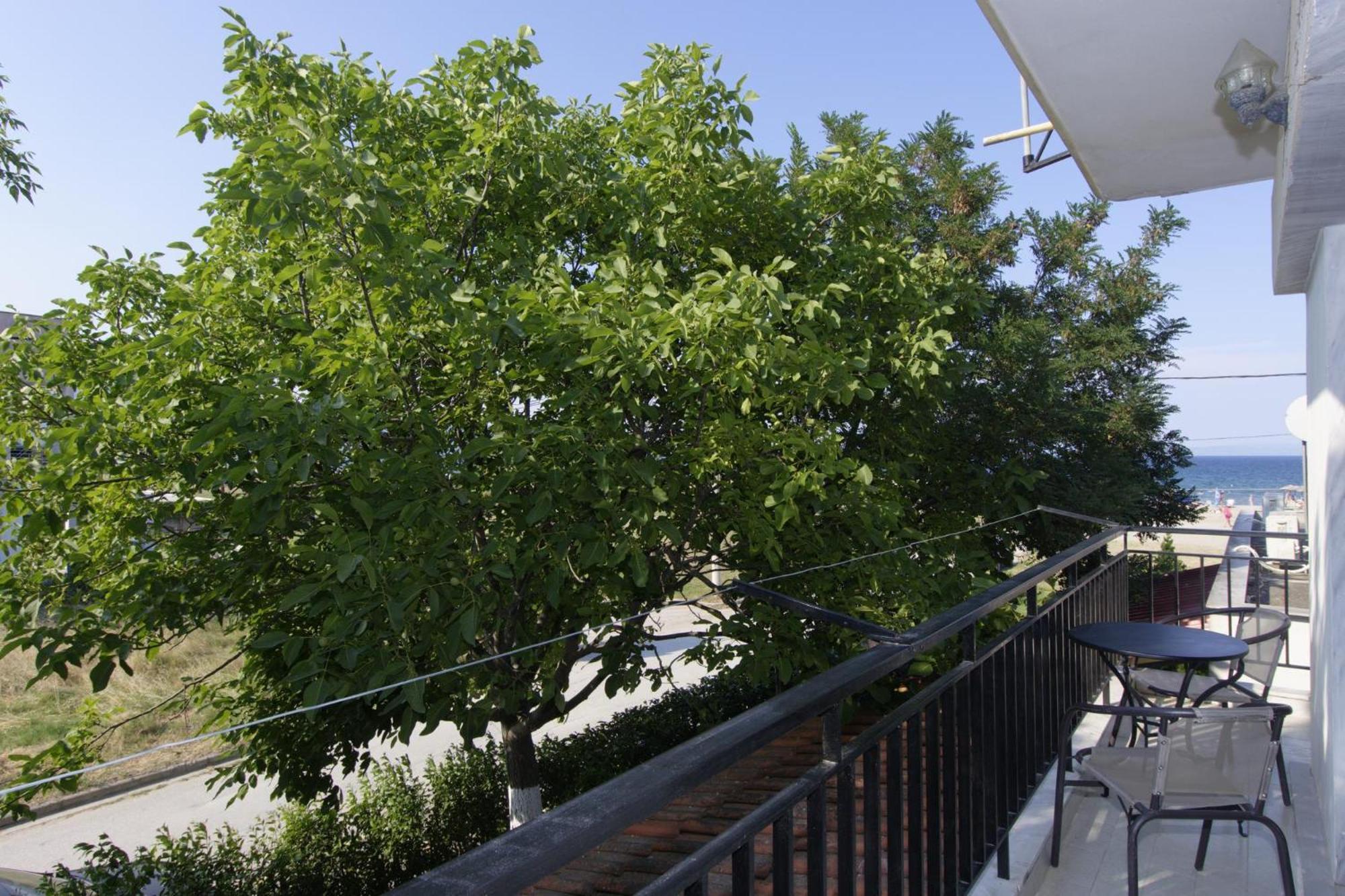 Lotos Apartments Stavros  Bagian luar foto
